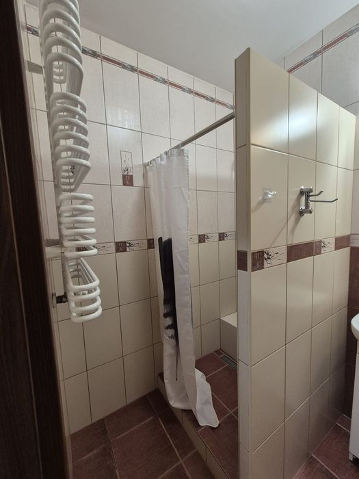 Wynajmę 2 pokojowe mieszkanie