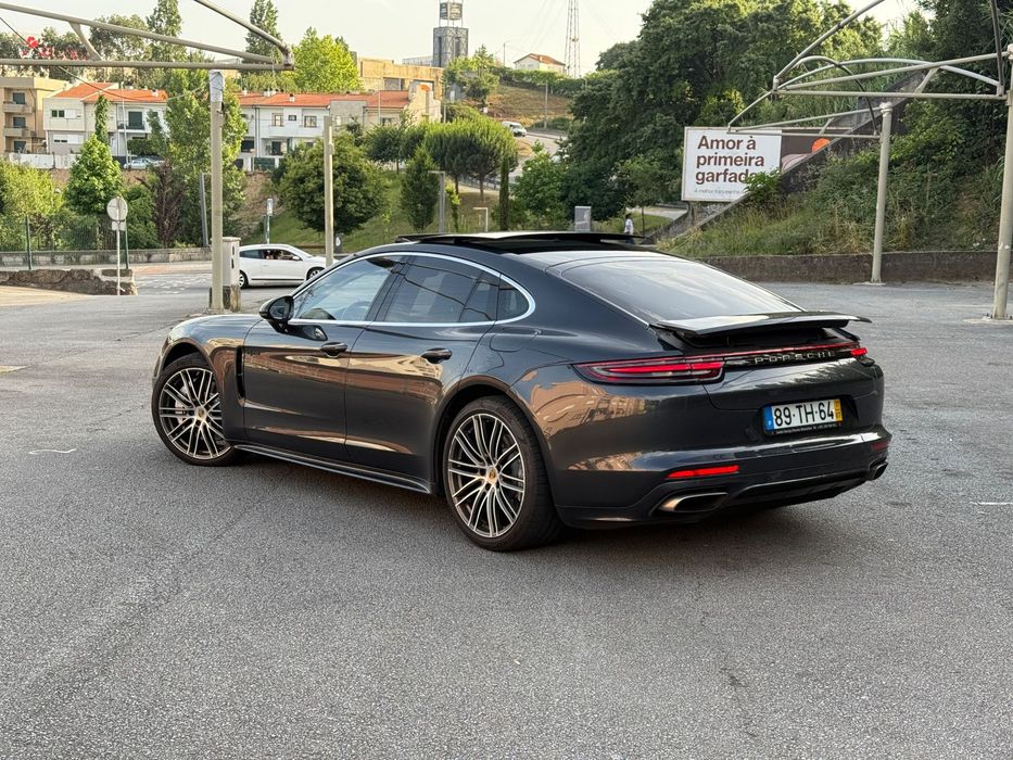 Porsche Panamera