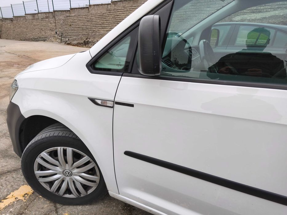 Espetacular VW Caddy  Comercial 2.0TDI DE 150CV