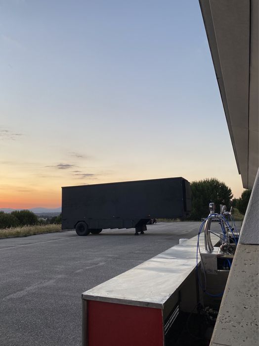 Produção audiovisual c/Camião palco