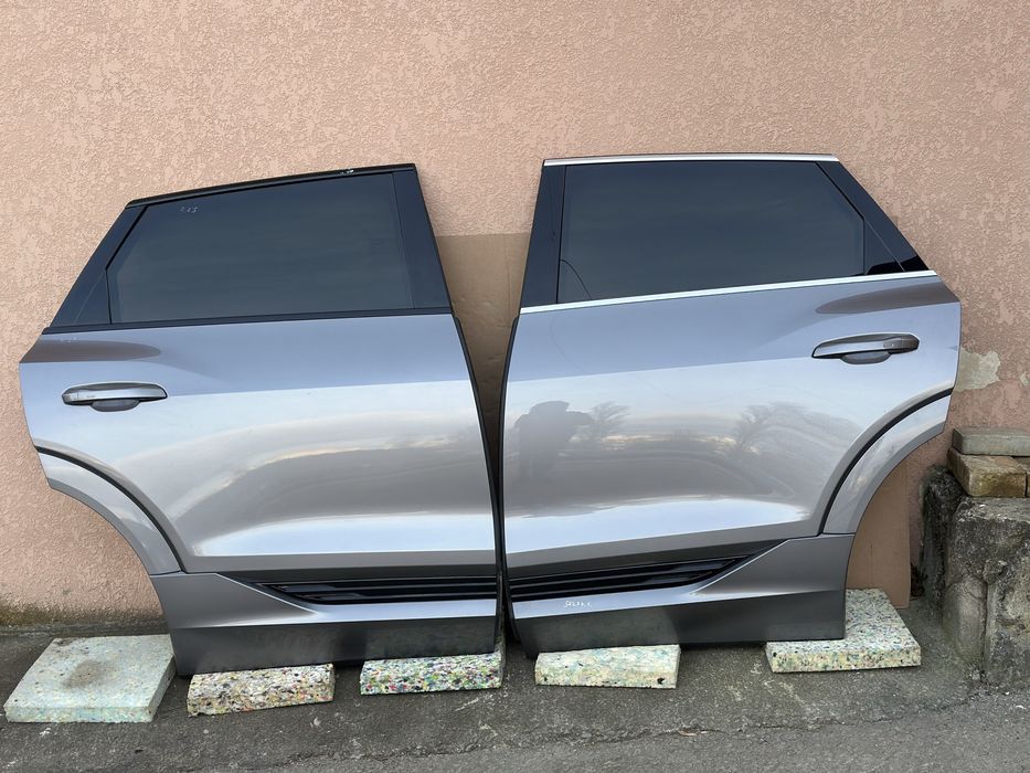 X7G Дверка Передня права Audi Etron Ауді Етрон передняя задняя