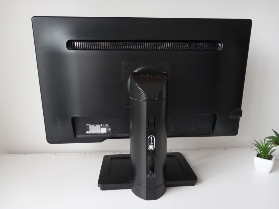 Używany Monitor BenQ XL2411T 24"