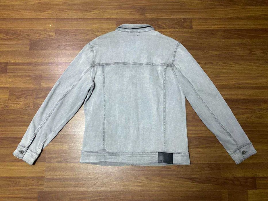 Джинсовка Medicine Grey світло сіра (Розмір L, на M-L)