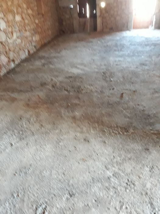 Vendo terreno e casa em Armamar, Queimada