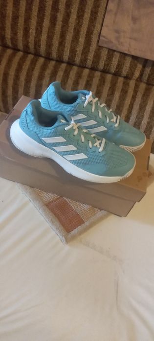 Кросівки жіночі Adidas