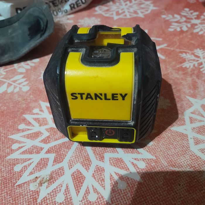Laser stanley  cubix