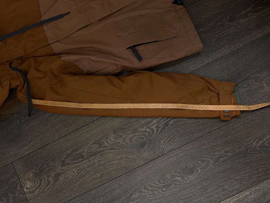 Жіноча куртка 686