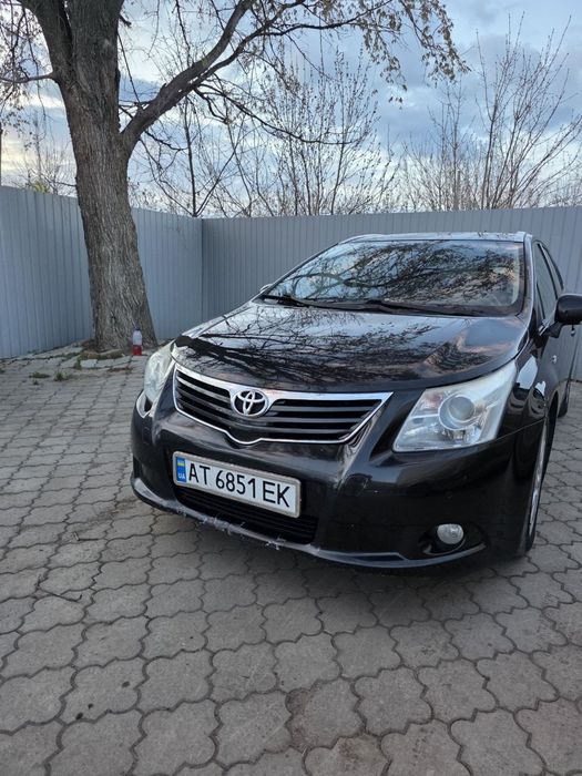 Toyota Avensis T27 2.2 дизель