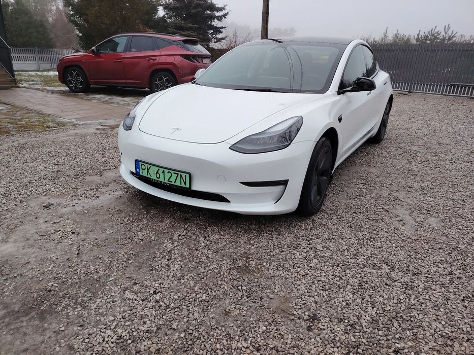 Tesla Model 3 Salon Polska ,9