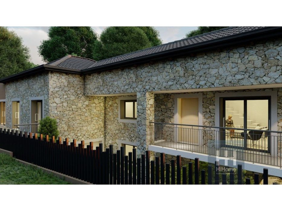 Moradia T3 em Remodelação em Santo António da Serra, Santa Cruz
