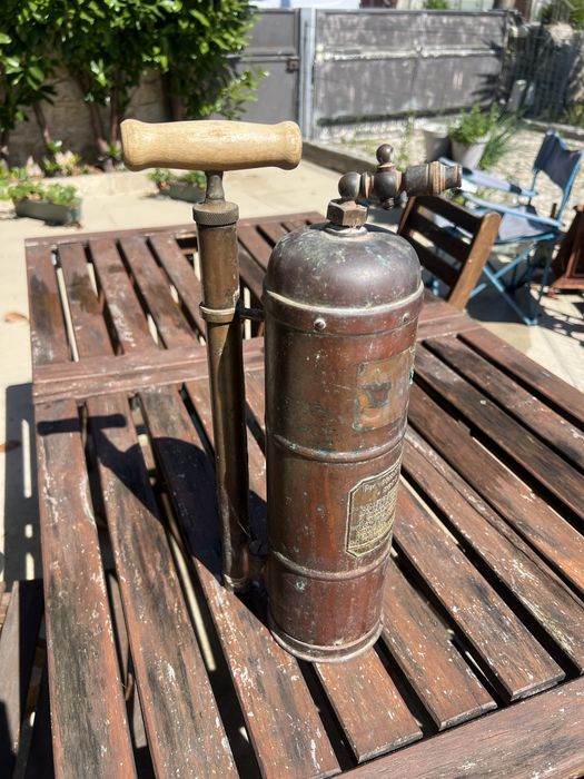 Peças em cobre Antigo
