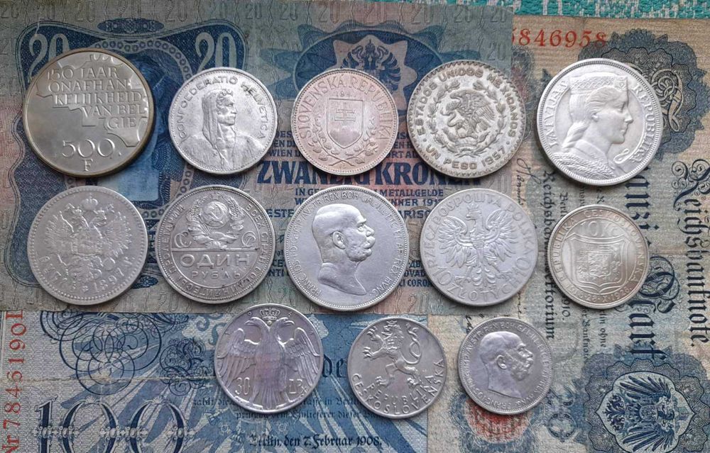 Коллекция серебряных монет, древний Рим и др.