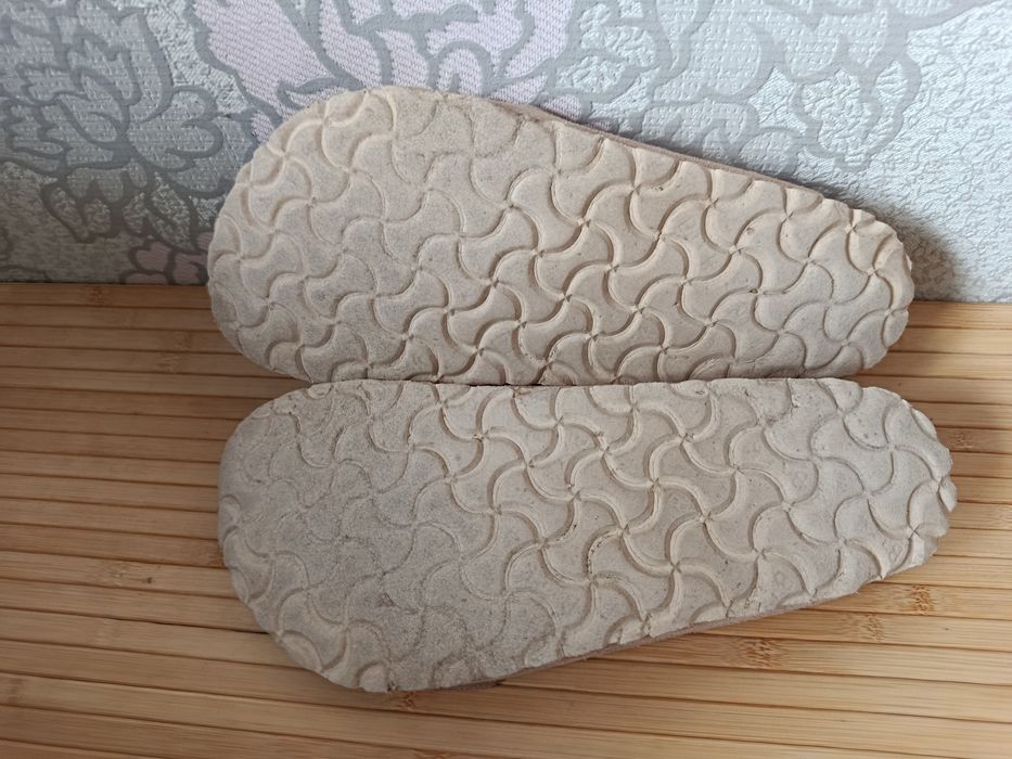 Шлепанцы Birkenstock Германия кожа замша светлые р 38
