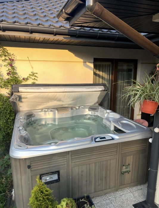 Jacuzzi sundance spas 5-6 osobowe !