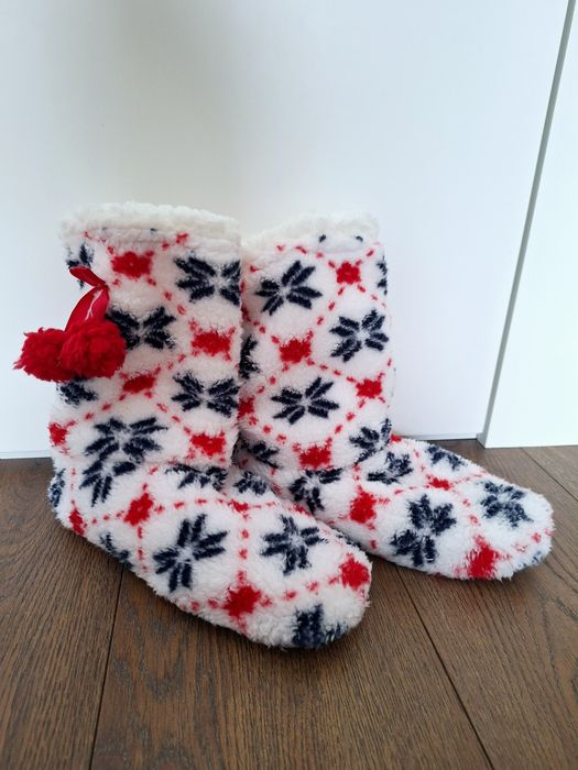 Pantufas fofas novas