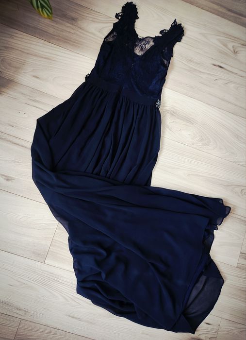 Olśniewająca sukienka maxi NLY EVE – idealna na studniówkę / wesele |