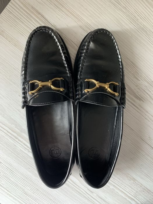 Шкіряні жіночі лофери Massimo Dutti