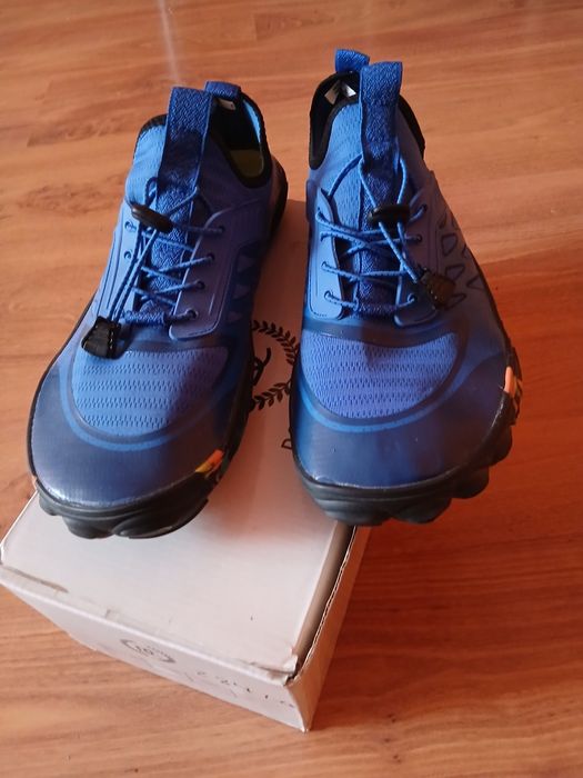 Buty do sportów wodnych