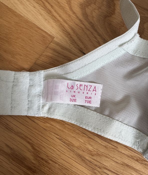 Biustonosz La Senza jedwab r. 70E bardotka