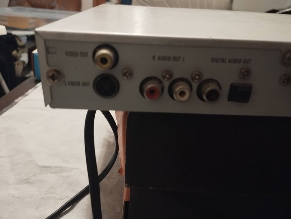 Leitor de CD Grundig