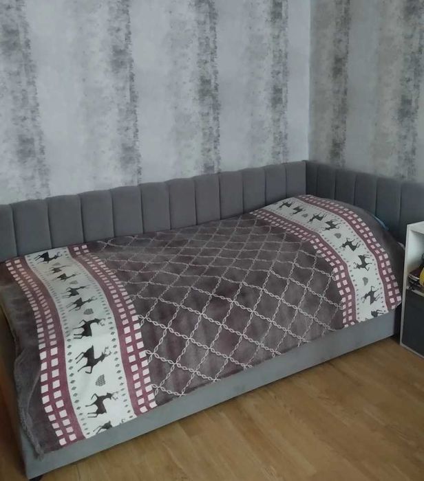 кровать,ліжко,дитяче,підліткове,матрас.В наявності