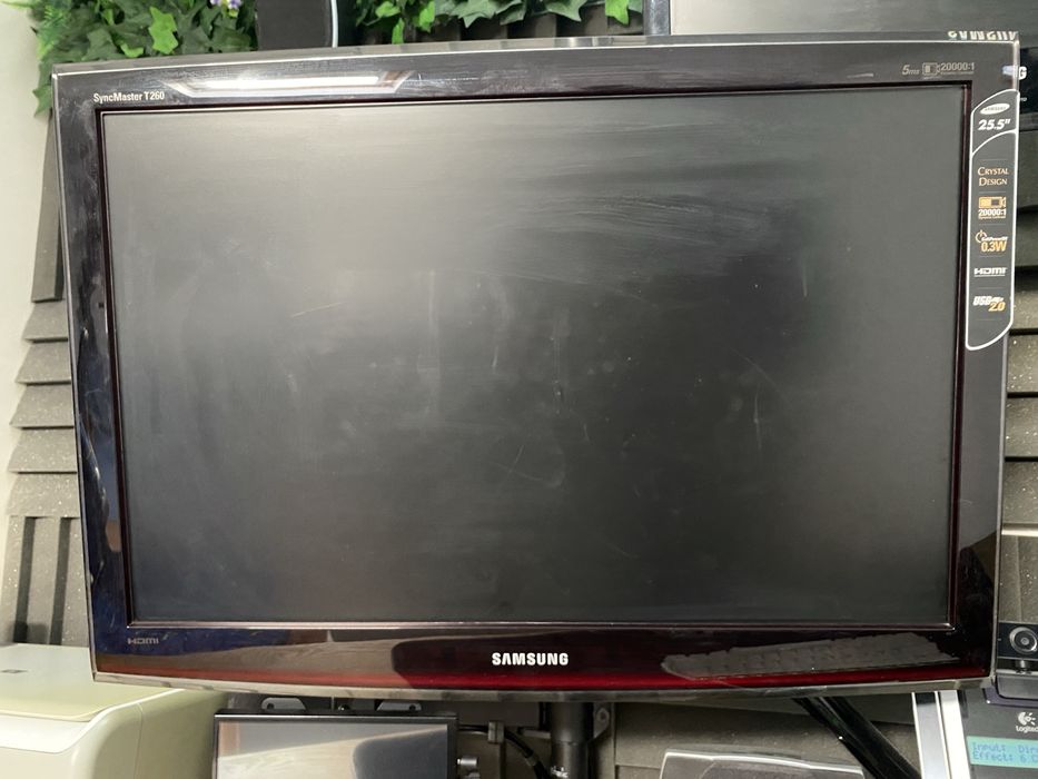 Monitores Samsung SyncMaster 25.5