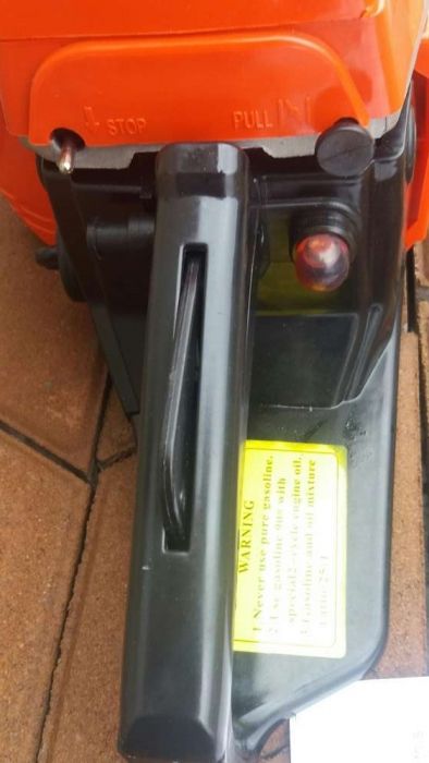 Бензопила Vertriebs GmbH 5200 Германия