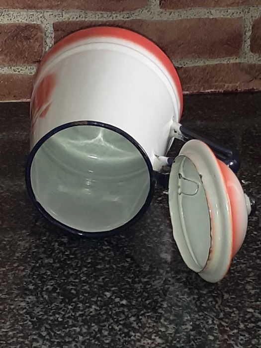 Cafeteira em Esmalte