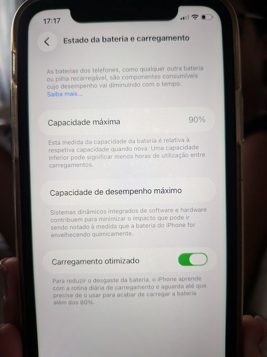 iPhone 11 ótimo estado bateria 90%