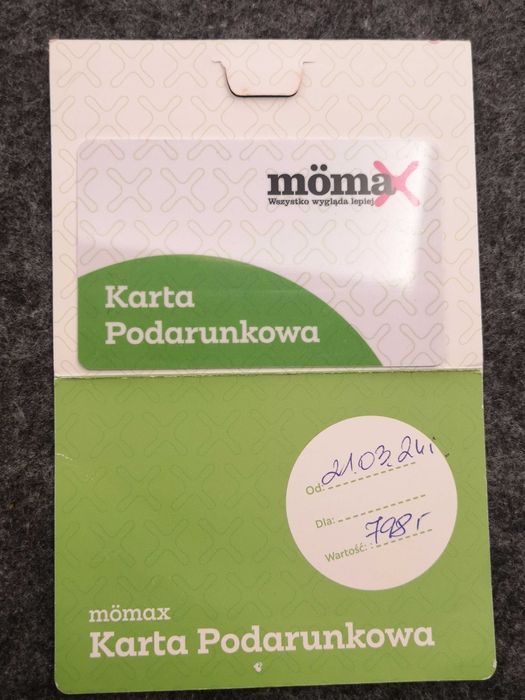 Karta podarunkowa do sklepu MOMAX jest na niej 800zl teraz tylko 700zl