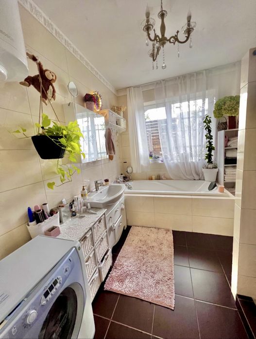 Продам будинок в Гостомелі