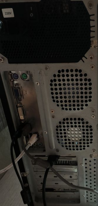 i7-3770,   1060 6gb,озу 16 gb,500 gb,200gb ssd
  MSI GeForce GTX 1060