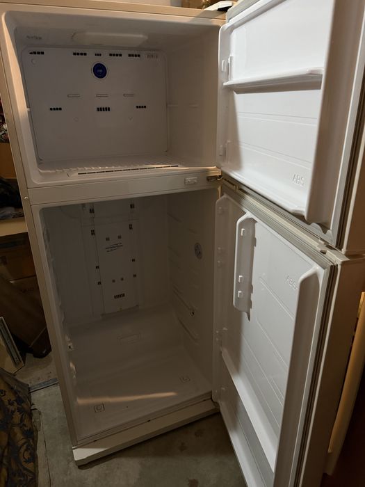 Продам холодильник samsung