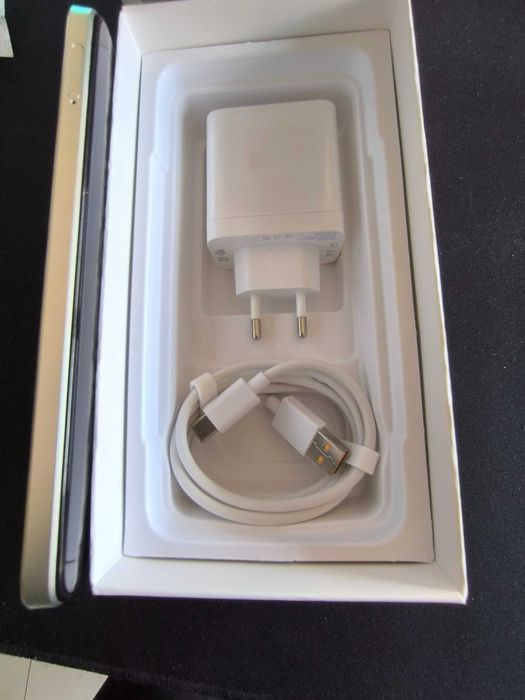 Oppo A38 de 128GB como novo