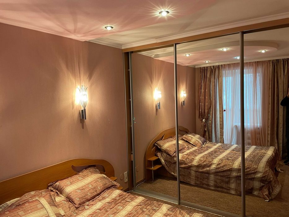 Продається 3-х кімнатна  квартира м. Бахмач