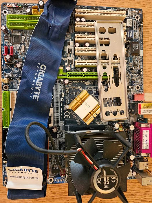 Płyta główna Gigabyte GA-7N400 Pro2