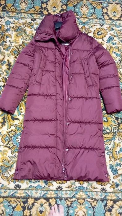 Продам зимово весняний пуховик