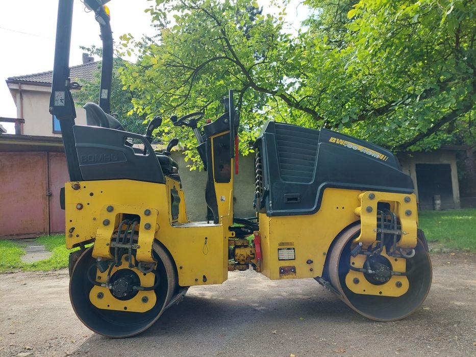 Walec BOMAG BW100 rok produkcji 2018 stal-stal silnik Kubota wibracja dwa bębny zraszacze dwa bębny walec tandemowy po przeglądzie