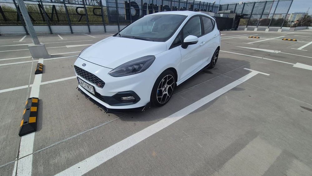 Ford Fiesta Stan idealny, zadbany, garażowany. ST performance mk8.