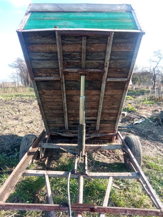 Продам прицеп самоскид.