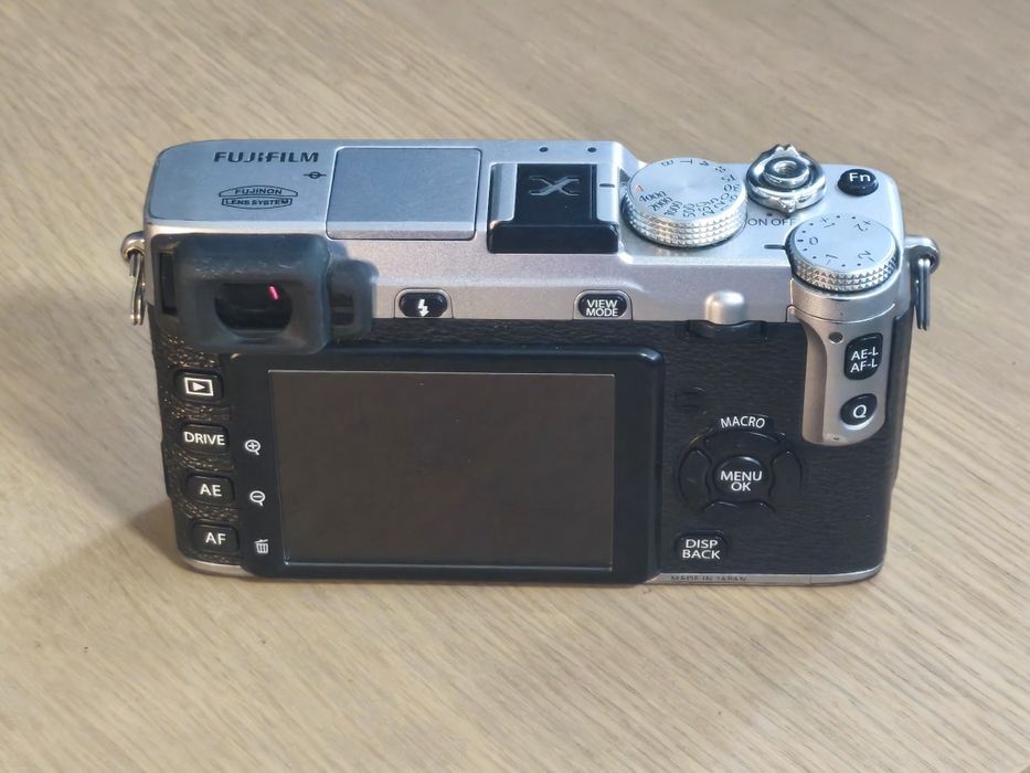 Fujifilm X-E1 - Máquina Fotográfica