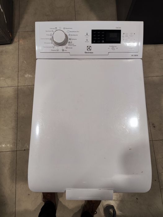 Пральна машина вертикальна Електолюкс 6 кг з Європи