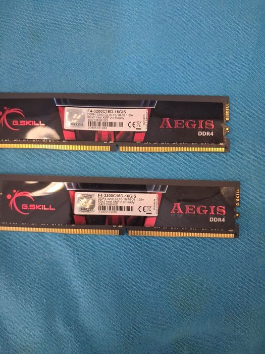 Vendo i5 9600k,motherboard z390x gaming, 16gb de ram ddr4 3200 mhz, fonte de alimentacao e cooler
