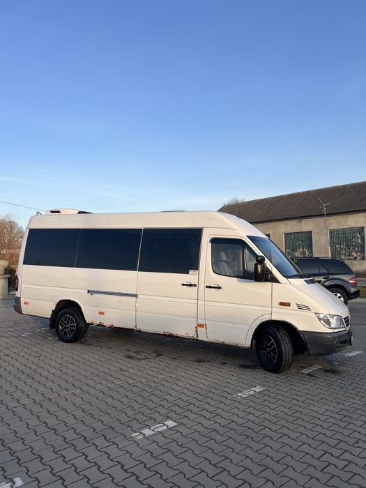 Mecedes-Benz Sprinter 316cdi легковий 8+1