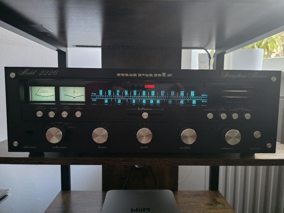 Amplituner Marantz 2226