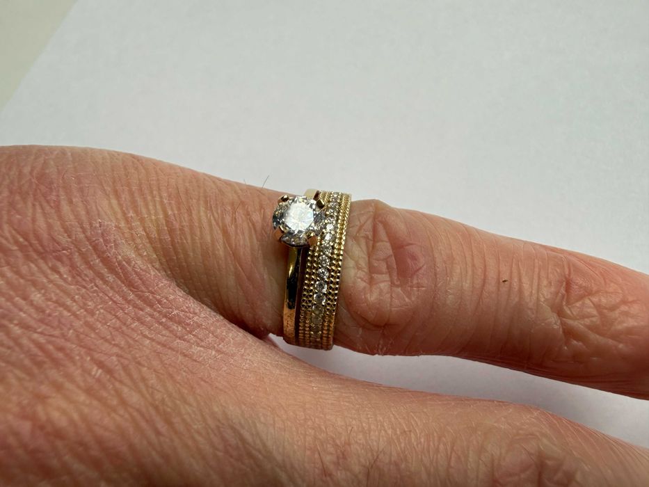 piękny złoty pierścionek p. 585 / 14 karatów, r. 15