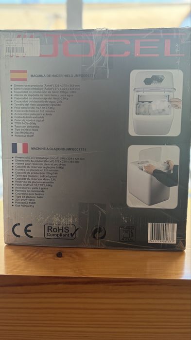 Máquina de Fazer Gelo Jocel 150W (Como Nova / Na Caixa)