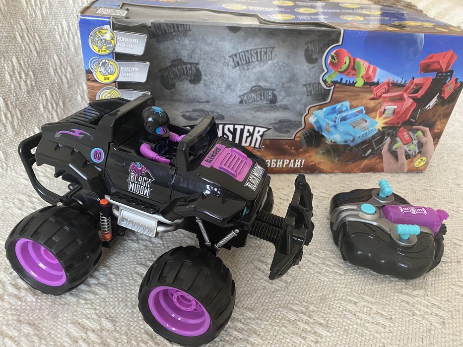 Автомобиль monster smash ups