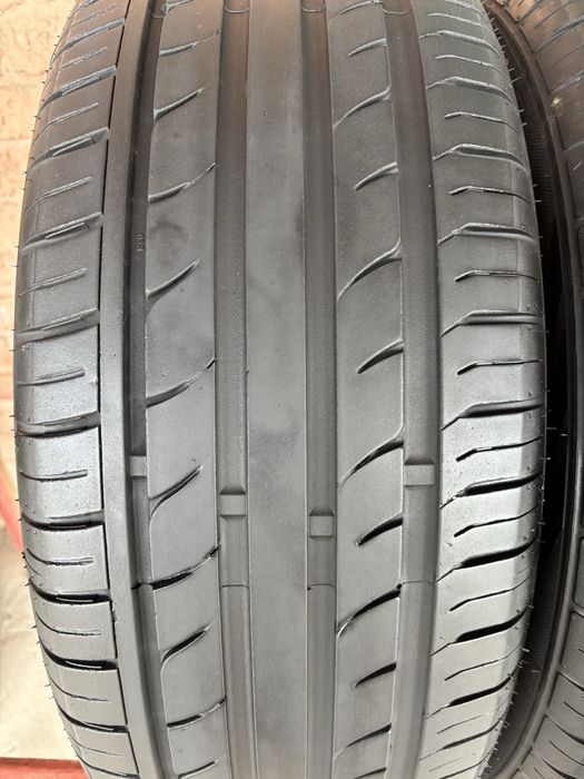 Пара літніх шин 245/45R19 Goodride