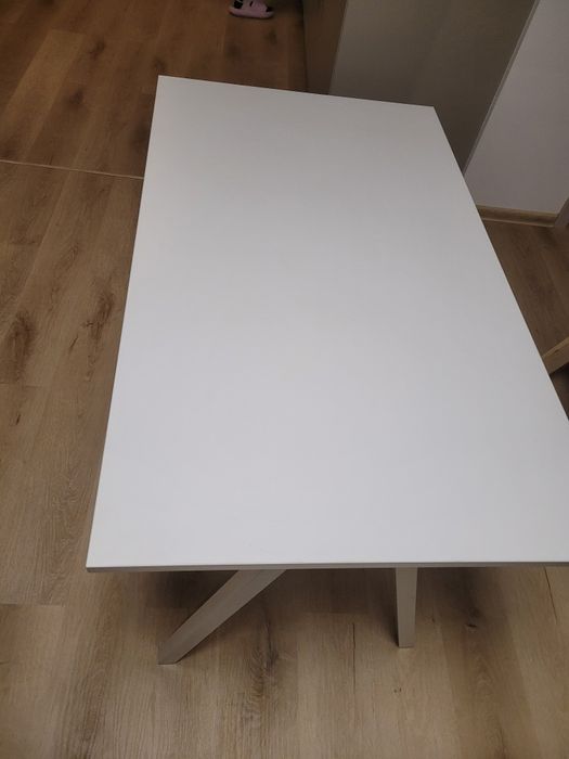 Sprzedam biurko IKEA TROTTEN